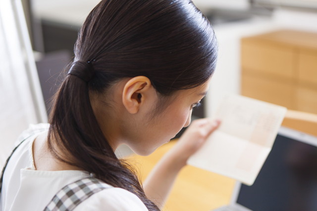 故人の古い通帳!どうやって処分するべき?